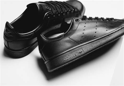 adidas stan smith zwart plakkers|Black Stan Smith Shoes .